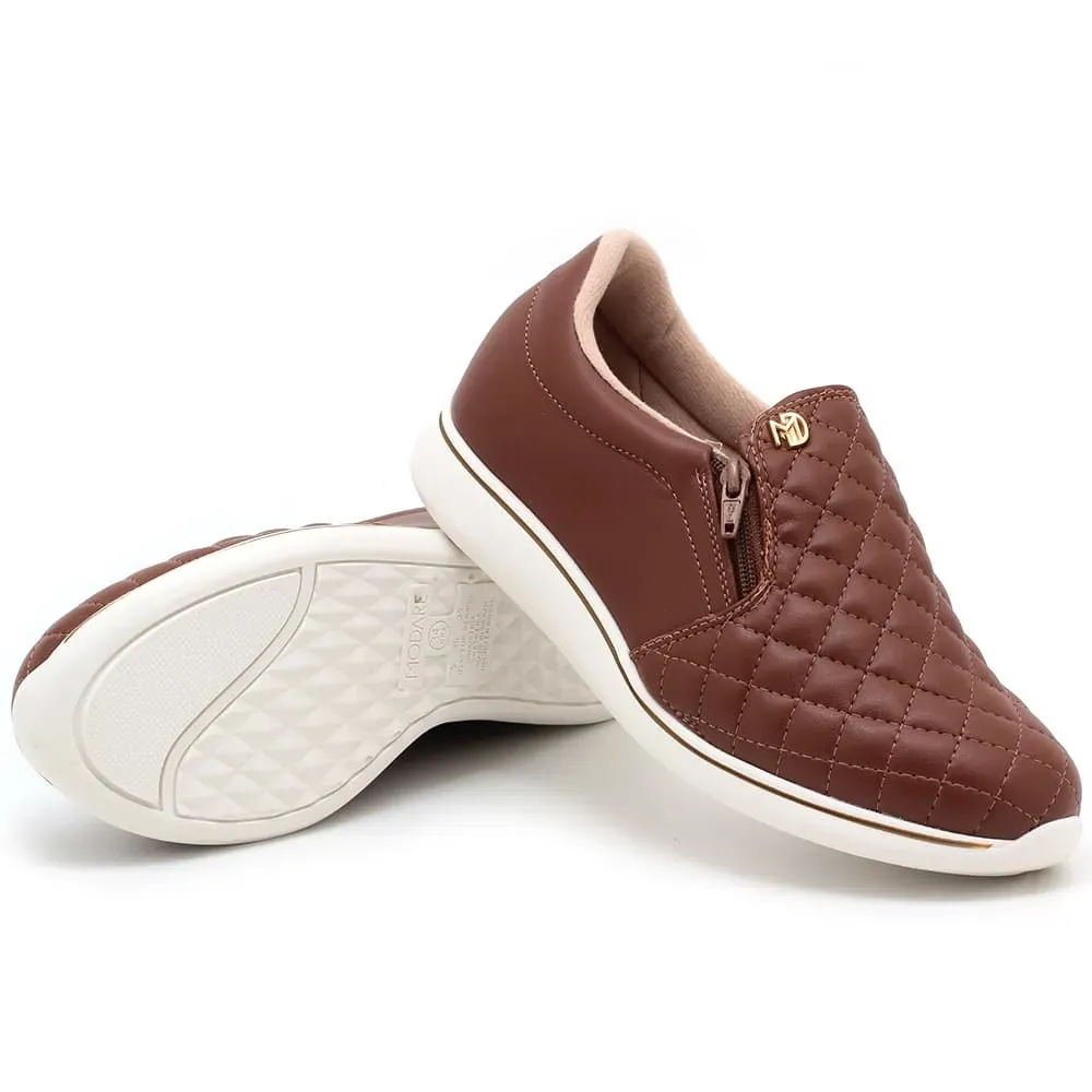 Tênis Modare Slip On Avelã Feminino mostrando solado antiderrapante e design confortável